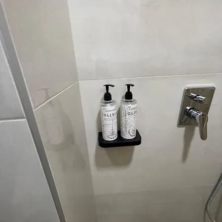 Apartment G&g
